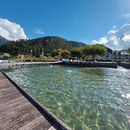 Au Bord Du Lac D'Annecy, Logement Type Loft, Dans Residence Avec Plage Et Ponton Privee 杜约特 外观 照片